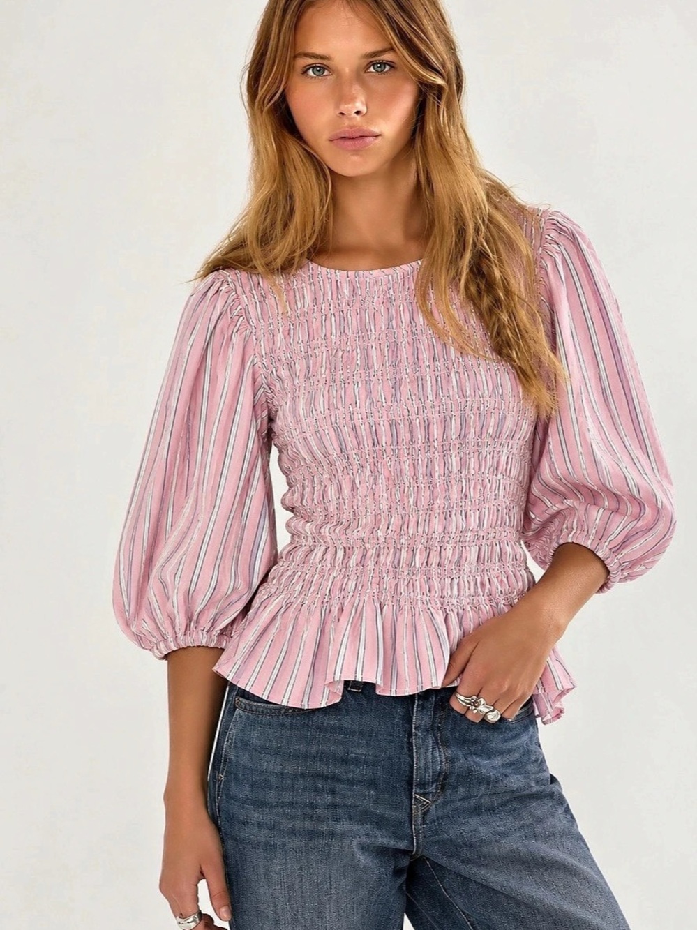428. Old Navy Striped Smocked Peplum Blouse in Pink & White Size Medium